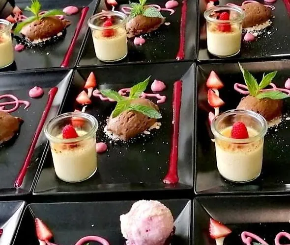 Hotel Zum Bahnhof 1894 *